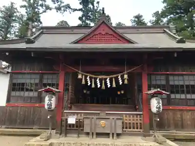 鶴峯八幡宮の本殿・本堂
