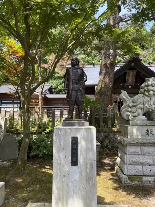 春日山神社(新潟県)