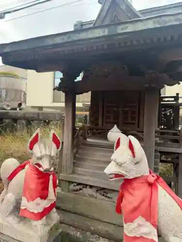 應恭稲荷神社の{uncategorized: "未分類", other: "その他", undefined: "問題あり", building: "その他建物", grave: "お墓", sacred_gate: "鳥居", guardian: "狛犬", statue: "像", buddha: "仏像", history: "歴史", nature: "自然", garden: "庭園", animal: "動物", pagoda: "塔", temizu: "手水舎", mountain_gate: "山門・神門", sanctuary: "本殿・本堂", subordinate: "末社・摂社", art: "芸術", scenery: "景色", jizo: "地蔵", ema: "絵馬", goshuin: "御朱印", omikuji: "おみくじ", items: "授与品その他", amulet: "お守り", goshuincho: "御朱印帳", eats: "食事", festival: "お祭り", votive_dance: "神楽", shichigosan: "七五三参", wedding: "結婚式", experience: "体験その他", initially: "初詣", around: "周辺", anti_infection: "感染症対策"}