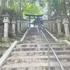 三峯神社の鳥居