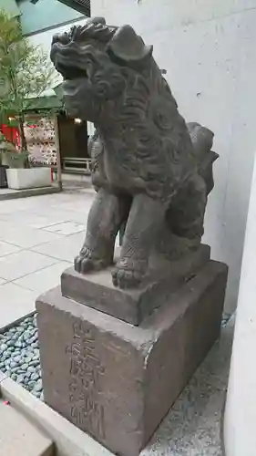 築土神社の狛犬