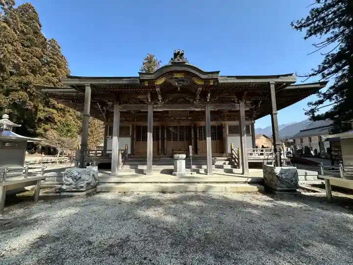 龍泉寺の{uncategorized: "未分類", other: "その他", undefined: "問題あり", building: "その他建物", grave: "お墓", sacred_gate: "鳥居", guardian: "狛犬", statue: "像", buddha: "仏像", history: "歴史", nature: "自然", garden: "庭園", animal: "動物", pagoda: "塔", temizu: "手水舎", mountain_gate: "山門・神門", sanctuary: "本殿・本堂", subordinate: "末社・摂社", art: "芸術", scenery: "景色", jizo: "地蔵", ema: "絵馬", goshuin: "御朱印", omikuji: "おみくじ", items: "授与品その他", amulet: "お守り", goshuincho: "御朱印帳", eats: "食事", festival: "お祭り", votive_dance: "神楽", shichigosan: "七五三参", wedding: "結婚式", experience: "体験その他", initially: "初詣", around: "周辺", anti_infection: "感染症対策"}