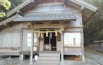 楯崎神社の本殿・本堂