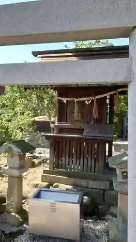 神館神社の末社