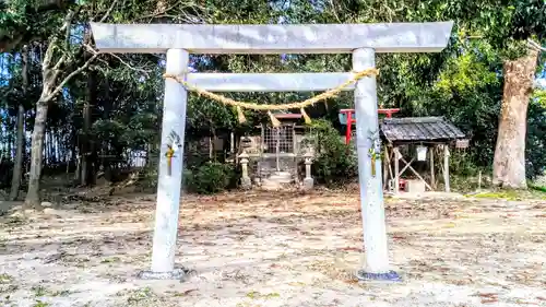 守綱神社の鳥居