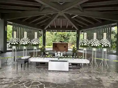 千鳥ヶ淵戦没者墓苑(東京都)