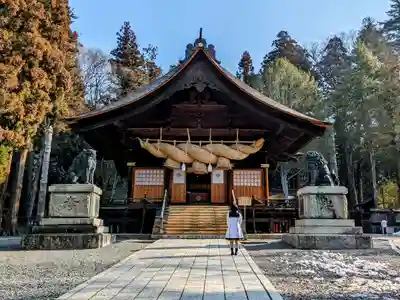 諏訪大社下社秋宮の本殿・本堂