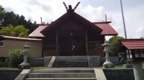 樺戸神社の本殿・本堂