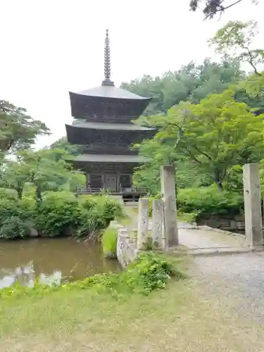 安久津八幡神社の塔