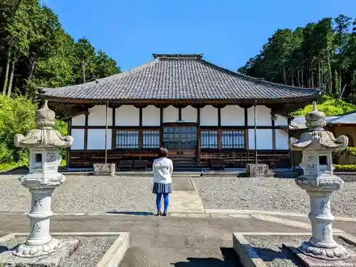 常光院の本殿