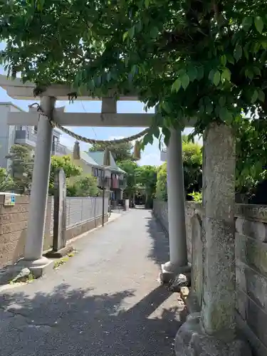 高津諏訪神社の鳥居