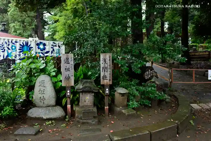 平塚八幡宮の末社・摂社