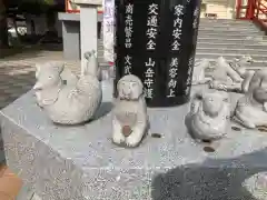 新川皇大神社の狛犬