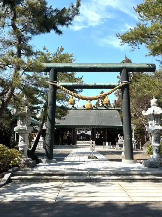 刈田神社の{uncategorized: "未分類", other: "その他", undefined: "問題あり", building: "その他建物", grave: "お墓", sacred_gate: "鳥居", guardian: "狛犬", statue: "像", buddha: "仏像", history: "歴史", nature: "自然", garden: "庭園", animal: "動物", pagoda: "塔", temizu: "手水舎", mountain_gate: "山門・神門", sanctuary: "本殿・本堂", subordinate: "末社・摂社", art: "芸術", scenery: "景色", jizo: "地蔵", ema: "絵馬", goshuin: "御朱印", omikuji: "おみくじ", items: "授与品その他", amulet: "お守り", goshuincho: "御朱印帳", eats: "食事", festival: "お祭り", votive_dance: "神楽", shichigosan: "七五三参", wedding: "結婚式", experience: "体験その他", initially: "初詣", around: "周辺", anti_infection: "感染症対策"}