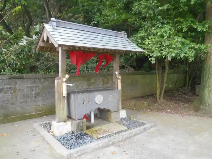 諸磯神明社の手水舎