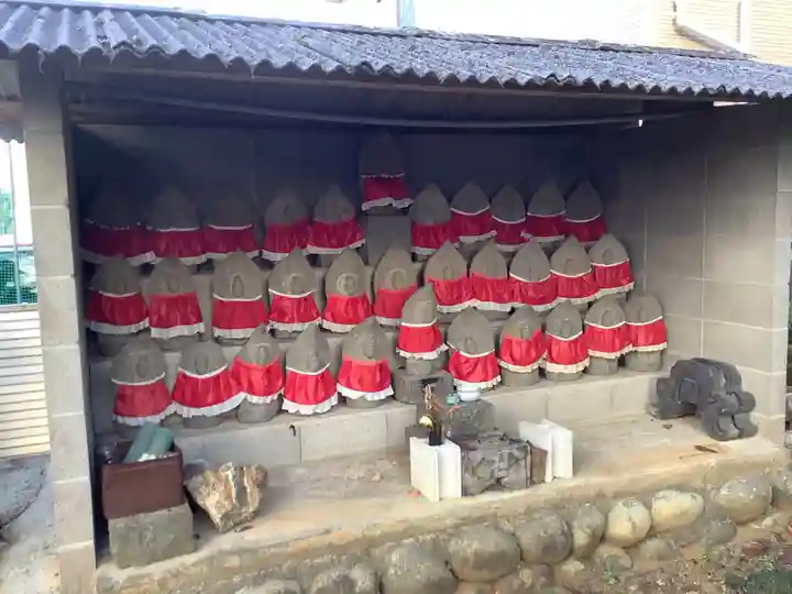 大師堂(塔野地)の仏像