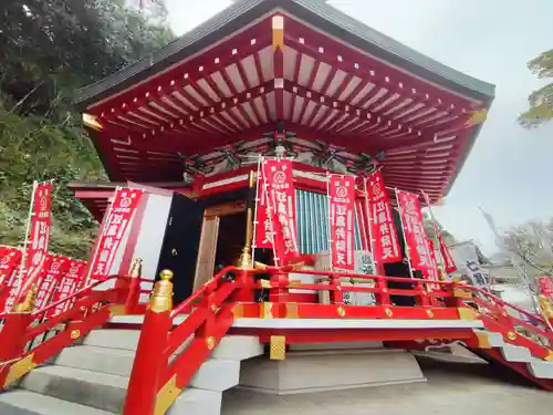 江島神社の末社・摂社