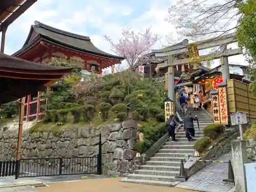 地主神社の鳥居