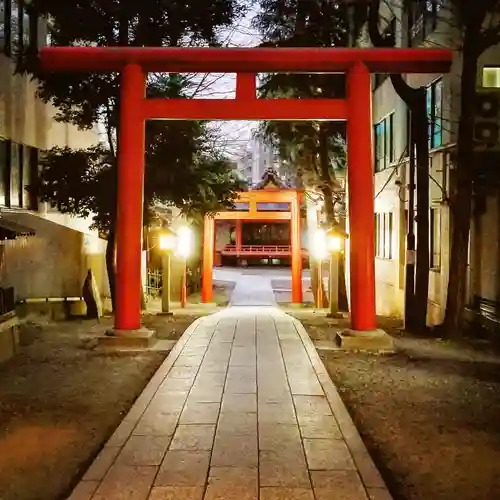 花園神社の鳥居