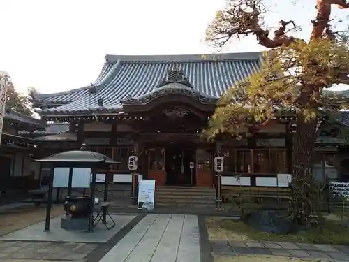 長泉寺の本殿・本堂