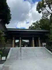 東郷神社の山門