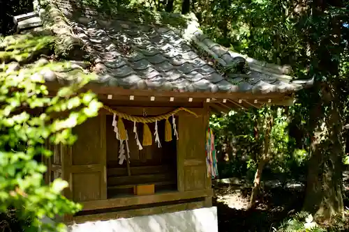 若宮八幡宮の末社