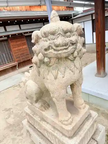 みなと八幡神社の{uncategorized: "未分類", other: "その他", undefined: "問題あり", building: "その他建物", grave: "お墓", sacred_gate: "鳥居", guardian: "狛犬", statue: "像", buddha: "仏像", history: "歴史", nature: "自然", garden: "庭園", animal: "動物", pagoda: "塔", temizu: "手水舎", mountain_gate: "山門・神門", sanctuary: "本殿・本堂", subordinate: "末社・摂社", art: "芸術", scenery: "景色", jizo: "地蔵", ema: "絵馬", goshuin: "御朱印", omikuji: "おみくじ", items: "授与品その他", amulet: "お守り", goshuincho: "御朱印帳", eats: "食事", festival: "お祭り", votive_dance: "神楽", shichigosan: "七五三参", wedding: "結婚式", experience: "体験その他", initially: "初詣", around: "周辺", anti_infection: "感染症対策"}