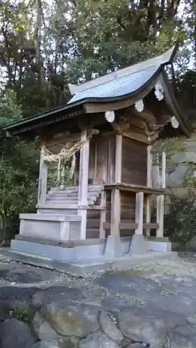 金嶽神社の末社・摂社