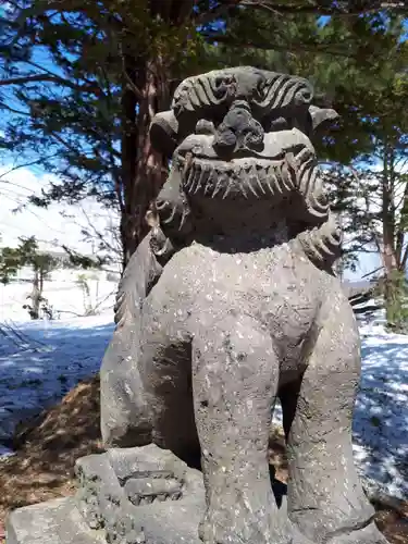 三笠神社の狛犬