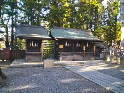 諏訪大社下社秋宮の末社・摂社