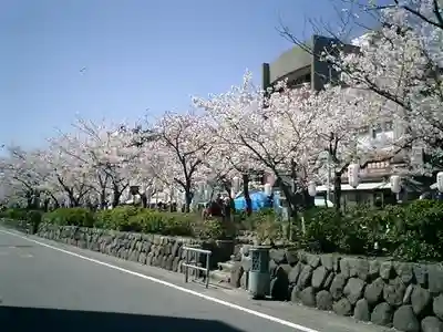 鶴岡八幡宮の周辺