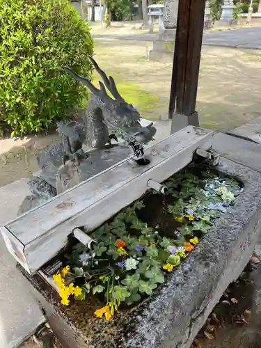 大神神社（花池）の手水舎