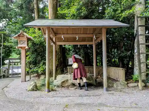 佐那神社の手水舎