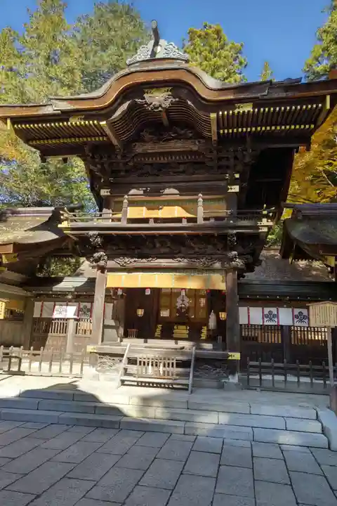 諏訪大社下社春宮の本殿・本堂