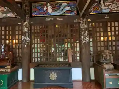 星谷寺の本殿・本堂