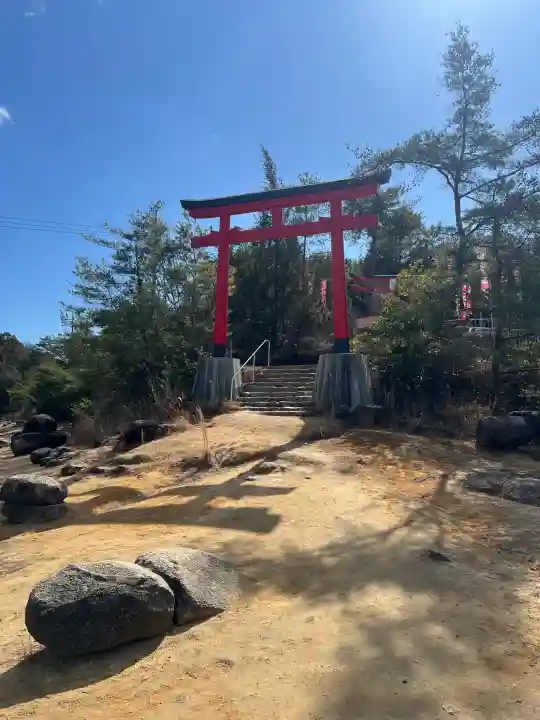龍泉寺の{uncategorized: "未分類", other: "その他", undefined: "問題あり", building: "その他建物", grave: "お墓", sacred_gate: "鳥居", guardian: "狛犬", statue: "像", buddha: "仏像", history: "歴史", nature: "自然", garden: "庭園", animal: "動物", pagoda: "塔", temizu: "手水舎", mountain_gate: "山門・神門", sanctuary: "本殿・本堂", subordinate: "末社・摂社", art: "芸術", scenery: "景色", jizo: "地蔵", ema: "絵馬", goshuin: "御朱印", omikuji: "おみくじ", items: "授与品その他", amulet: "お守り", goshuincho: "御朱印帳", eats: "食事", festival: "お祭り", votive_dance: "神楽", shichigosan: "七五三参", wedding: "結婚式", experience: "体験その他", initially: "初詣", around: "周辺", anti_infection: "感染症対策"}
