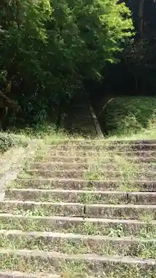 飛鳥川上坐宇須多岐比売命神社のその他建物