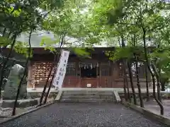 縣居神社の本殿