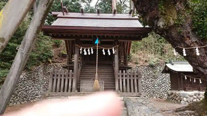 千ケ瀬神社の本殿・本堂