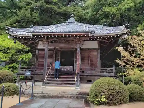 花山院菩提寺の本殿・本堂