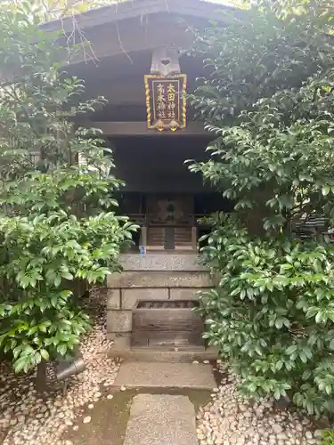 牛天神北野神社の末社