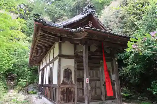 桑実寺の建物その他