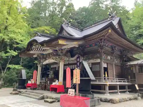 宝登山神社の本殿