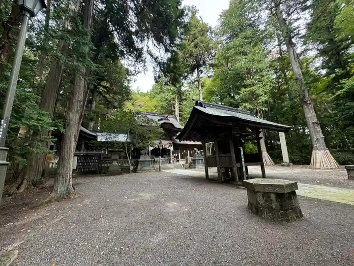 矢彦神社(長野県)