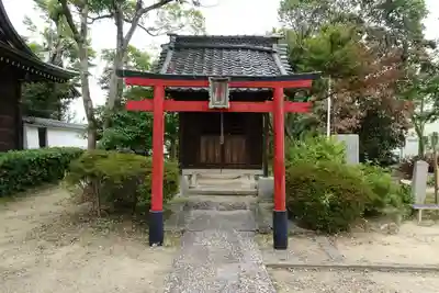 甲鉾神社の末社・摂社