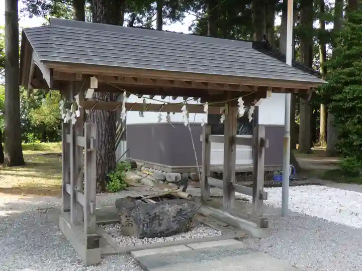 香積広野神社の手水舎