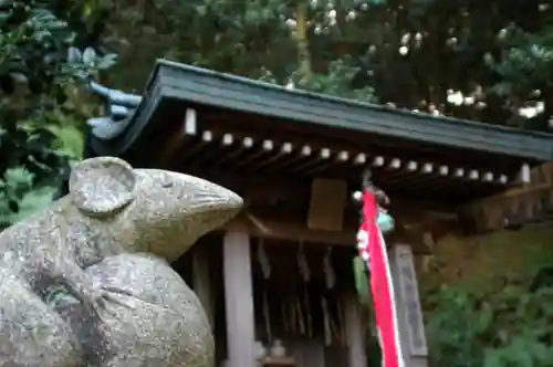 大豊神社の狛犬