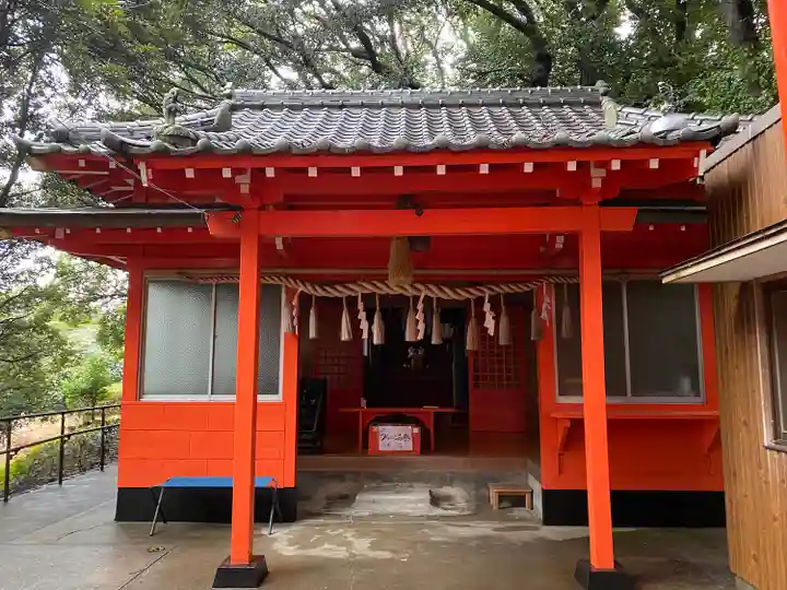 名島神社の本殿・本堂