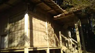 熊野神社の本殿・本堂