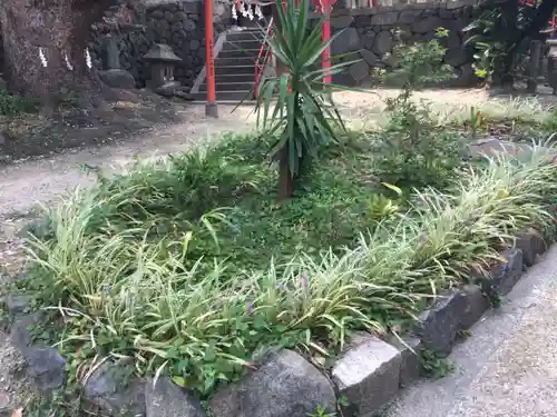 瓢箪山稲荷神社の庭園